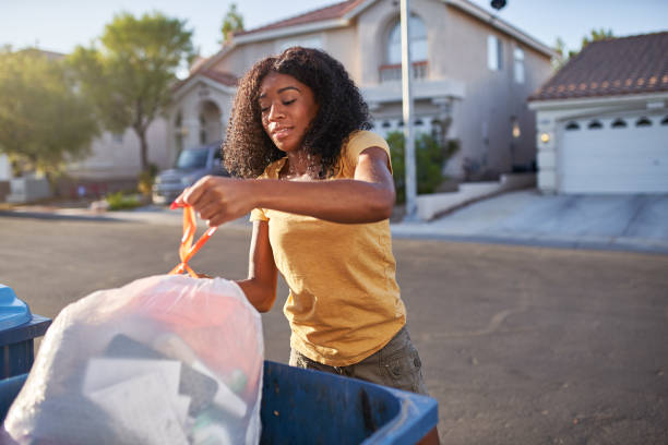 Best Yard Waste Removal  in Lakemore, OH